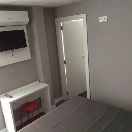 Πανσιόν Boutique Bbb Auto Check In Μπένιντορμ