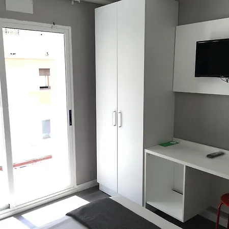 Boutique Bbb Auto Check In Μπένιντορμ