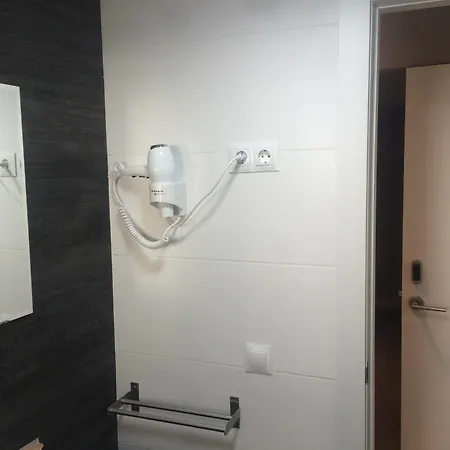 Boutique Bbb Auto Check In 3* Μπένιντορμ