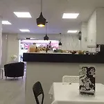 Hostal Boutique Bbb Auto Check In 3* Benidorm
