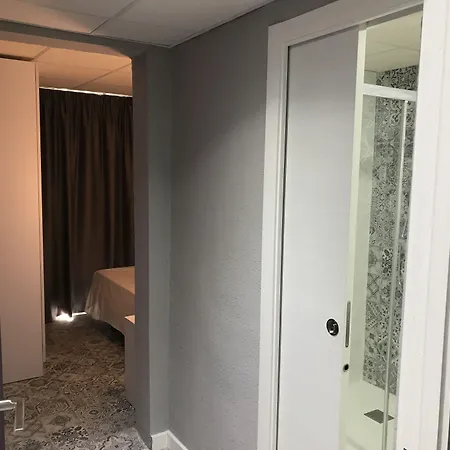 Boutique Bbb Auto Check In Penzion Benidorm