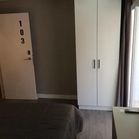 Guest house Hostal Boutique Bbb Auto Check In Benidorm