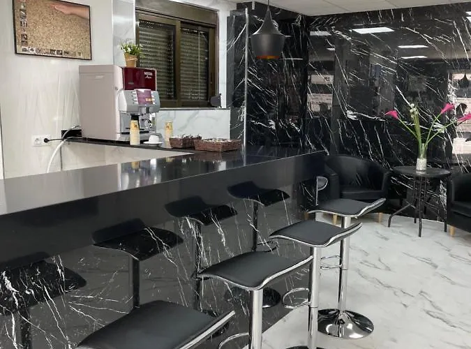 Boutique Bbb Auto Check In Pensjonat Benidorm