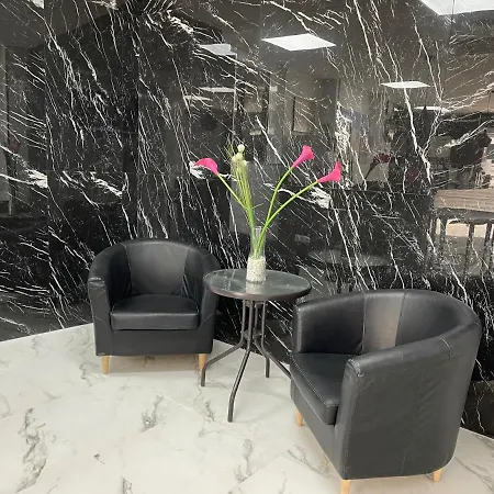 Boutique Bbb Auto Check In בית הארחה 3*