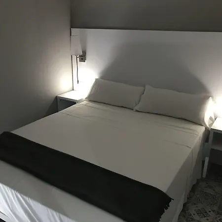 Boutique Bbb Auto Check In בית הארחה 3*