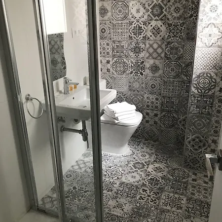 Boutique Bbb Auto Check In Casa de hóspedes 3*