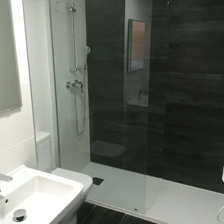 ゲストハウス Boutique Bbb Auto Check In